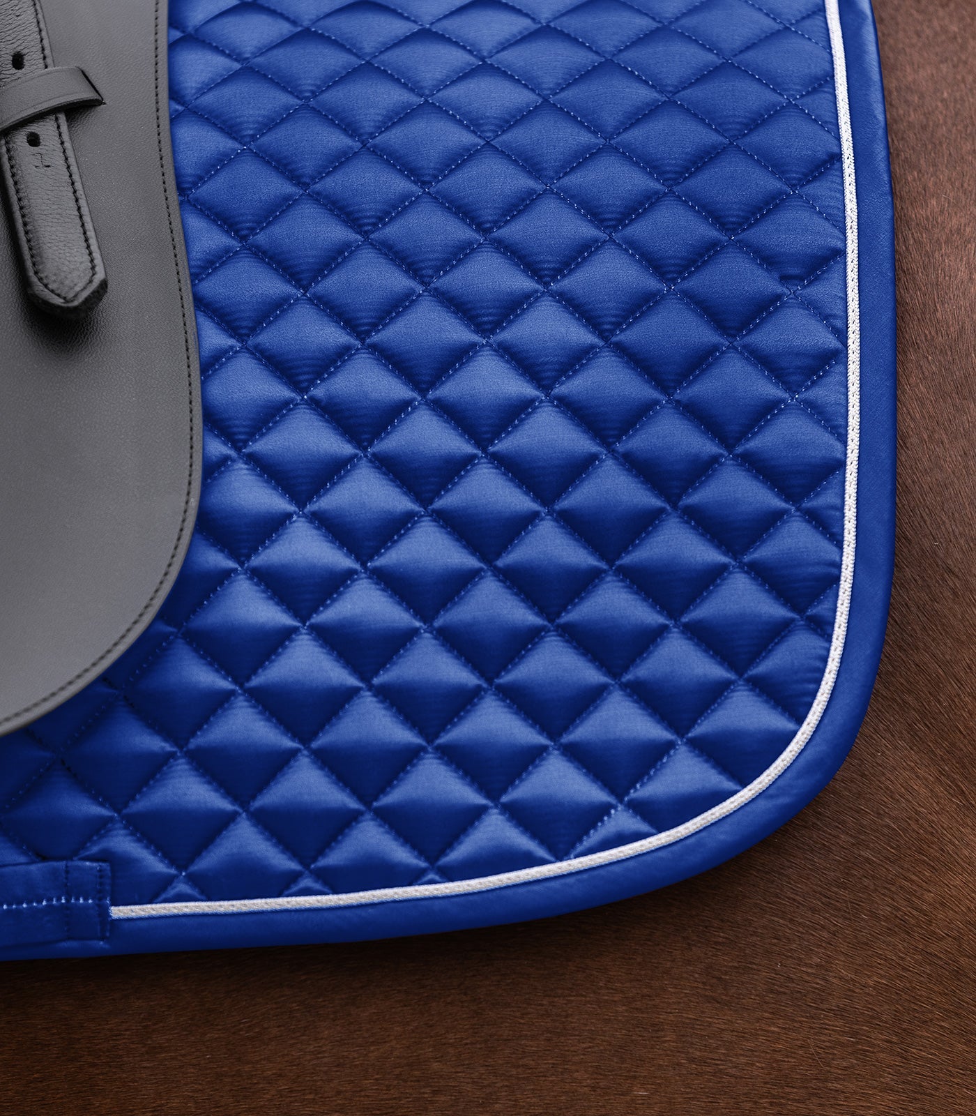 Waldhausen Saddle Pad Felix Glam, safirblå, AP 3