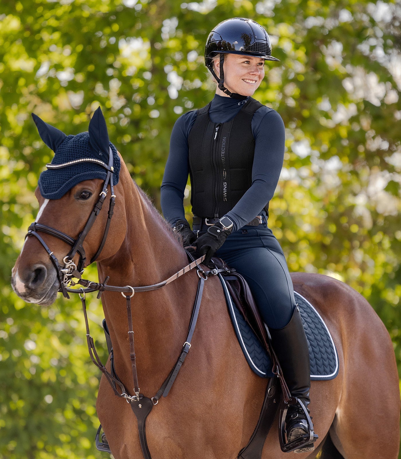 SWING Back Protector P24 Pro, voksne - Sort 26