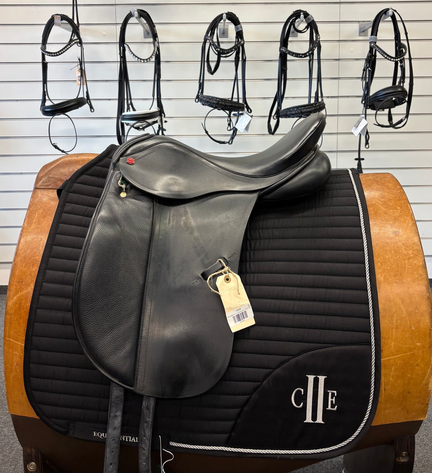 Albion Legend k2 17" mw Dressursadel - Brugt