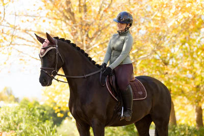 LeMieux Loire Classic Close Contact Square