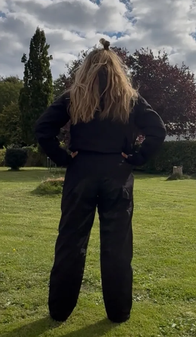 Hesta Gallery heldragt