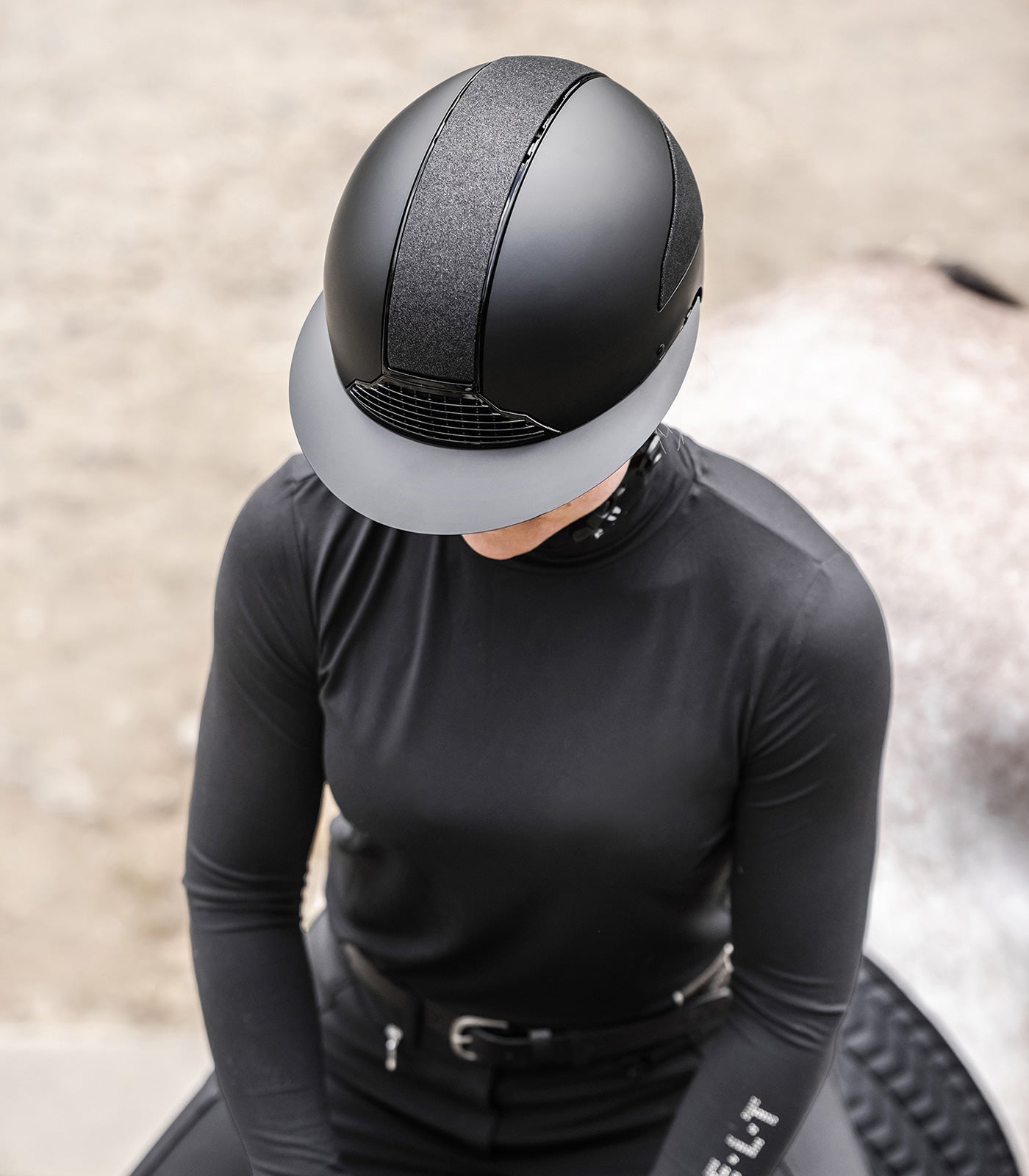 SWING SWING H24 Lady glossy riding helmet - Glossy Black 27