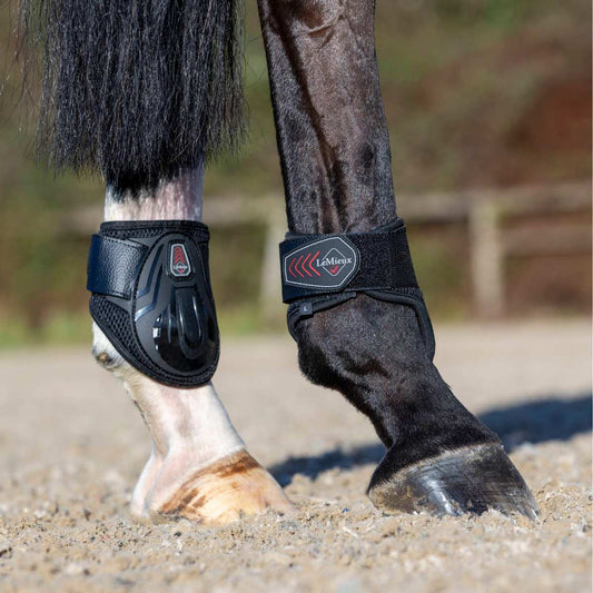LeMieux Derby Pro Jump strygegamacher 2