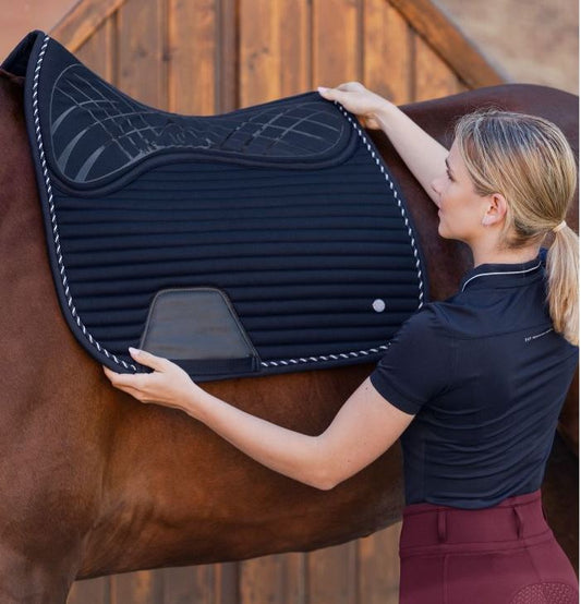Waldhausen Riga Dressurunderlag 17" diverse farver (Store Hestedag)